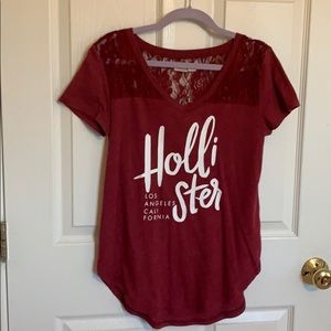Hollister tee